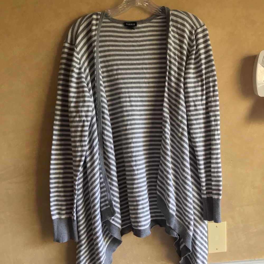 Torrid gray and whit striped sweater